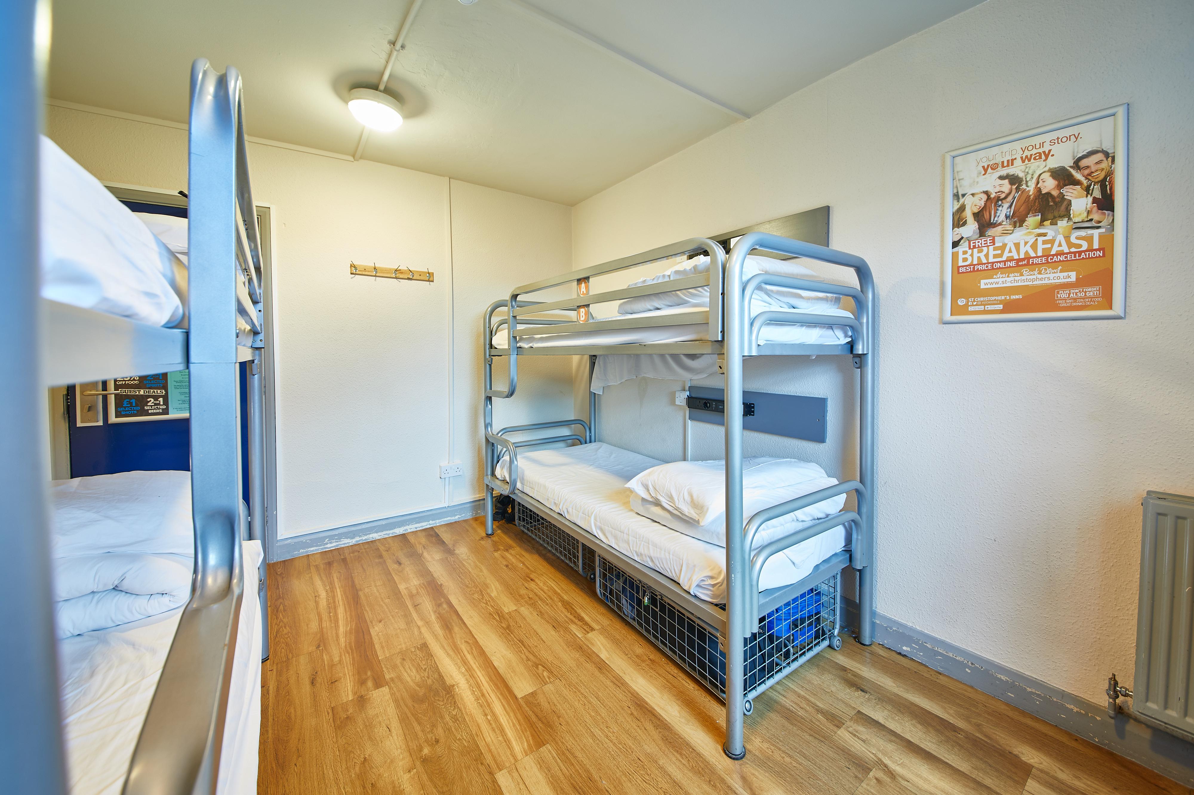 St Christopher's Shepherd's Bush Albergue *