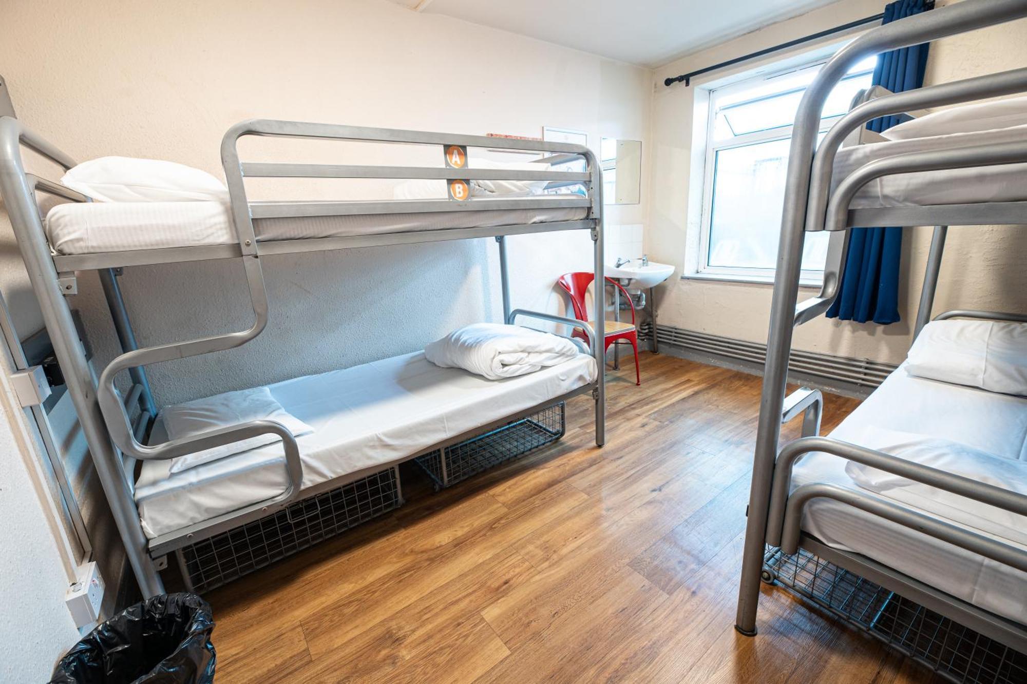 St Christopher's Shepherd's Bush Albergue *